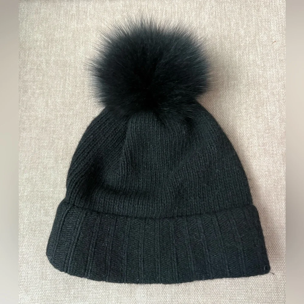 Portolano Black Cashmere Knit Beanie Hat with Real Fox Fur PomPom OS